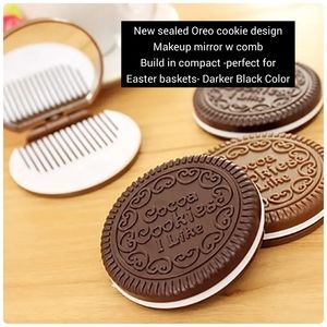 5/25 1pc, Mini Pocket Chocolate Cookie Biscuits Compact Mirror With Comb Cute